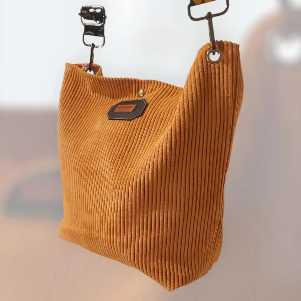 Sac boho en velours côtelé – abricot