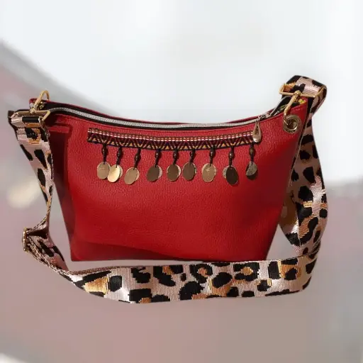 Sac messager en simili cuir rouge ethnique 
