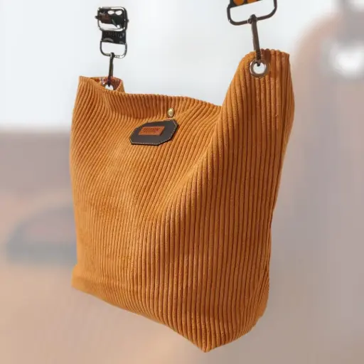 Sac boho en velours côtelé – abricot