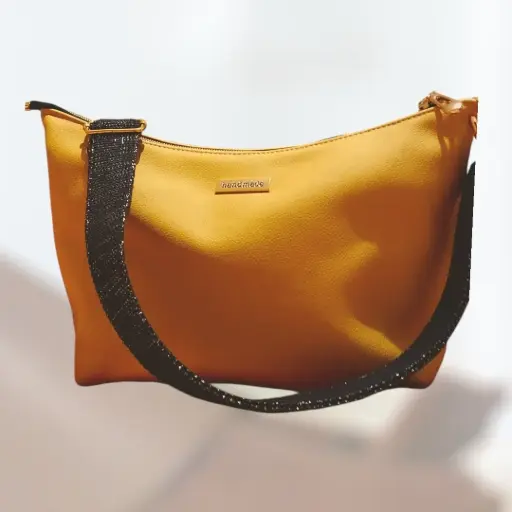 Sac messager en simili cuir moutarde