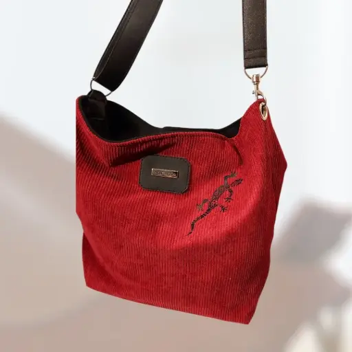 Sac boho en velours côtelé – rouge bordeaux
