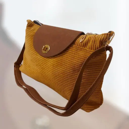 Sac messager velours côtelé moutarde à rabat