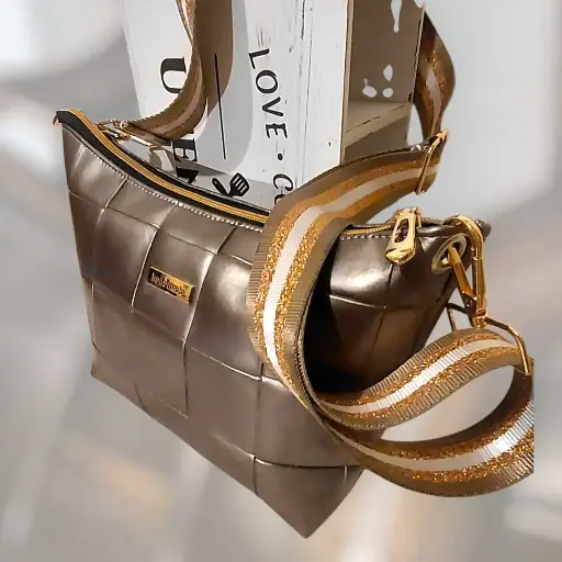 Sac messager en simili cuir mordoré