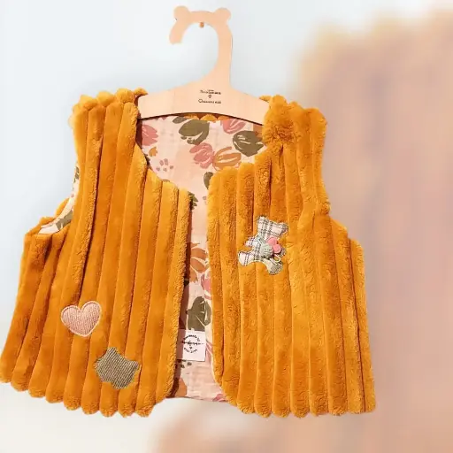 Gilet de berger velours moutarde 3/6 mois 